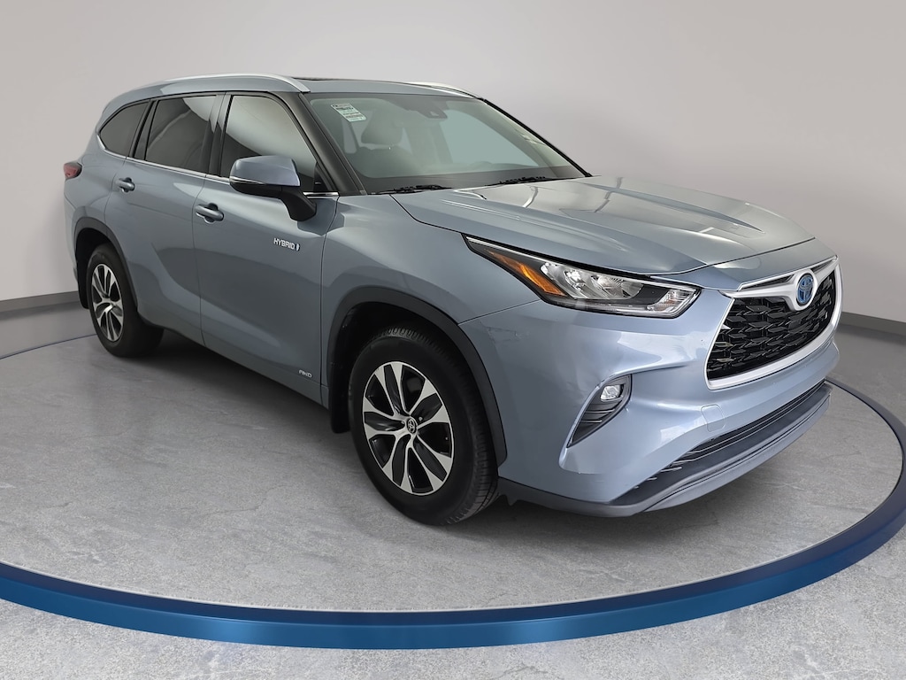 Used 2020 Toyota Highlander Hybrid Hybrid XLE SUV