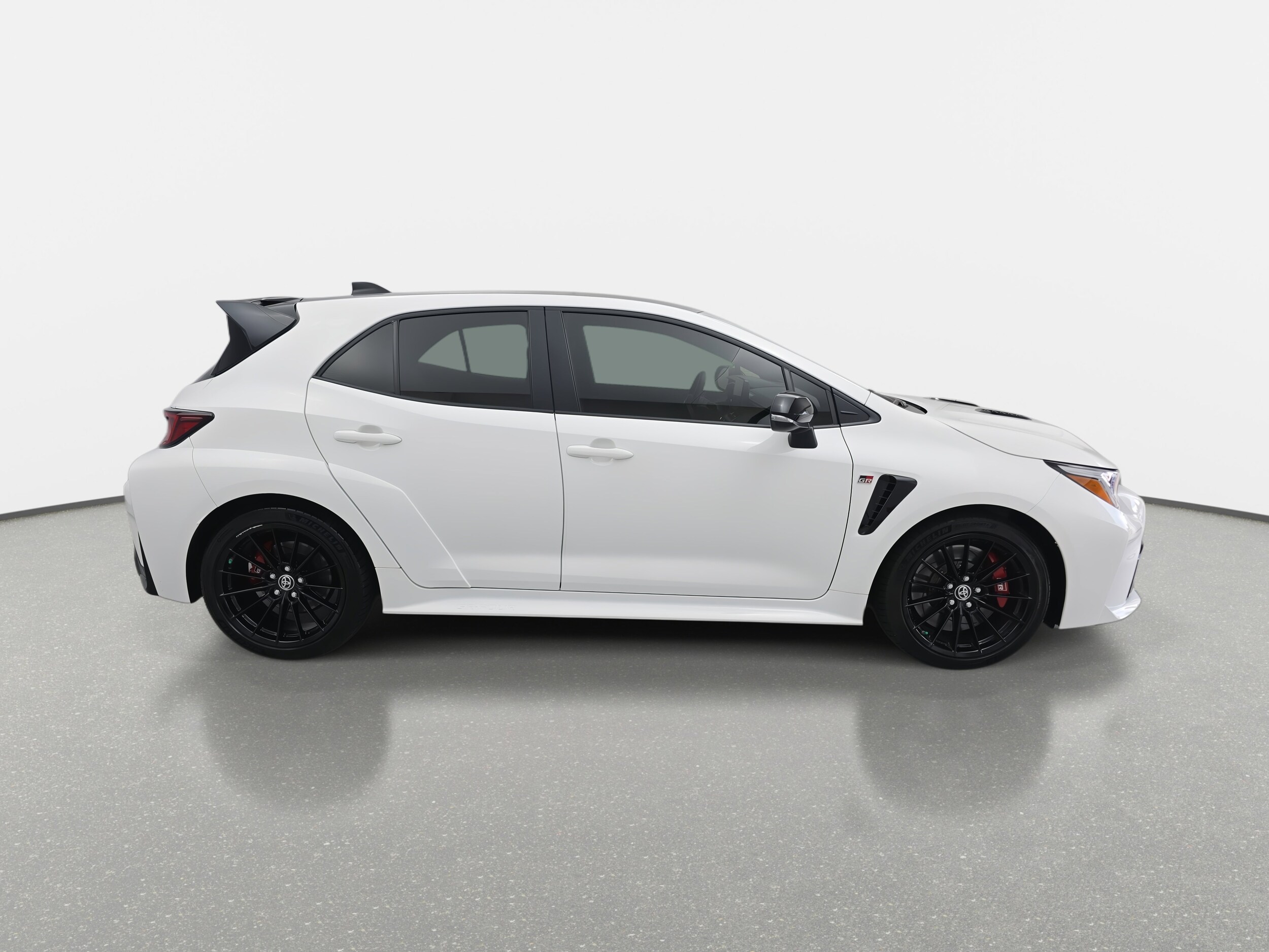 2023 Toyota Corolla GR Circuit Edition photo 4
