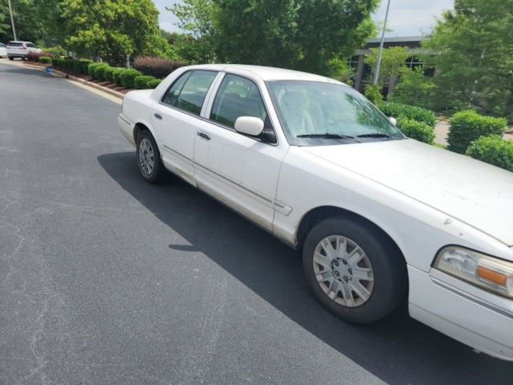 Used 2007 Mercury Grand Marquis GS Sedan