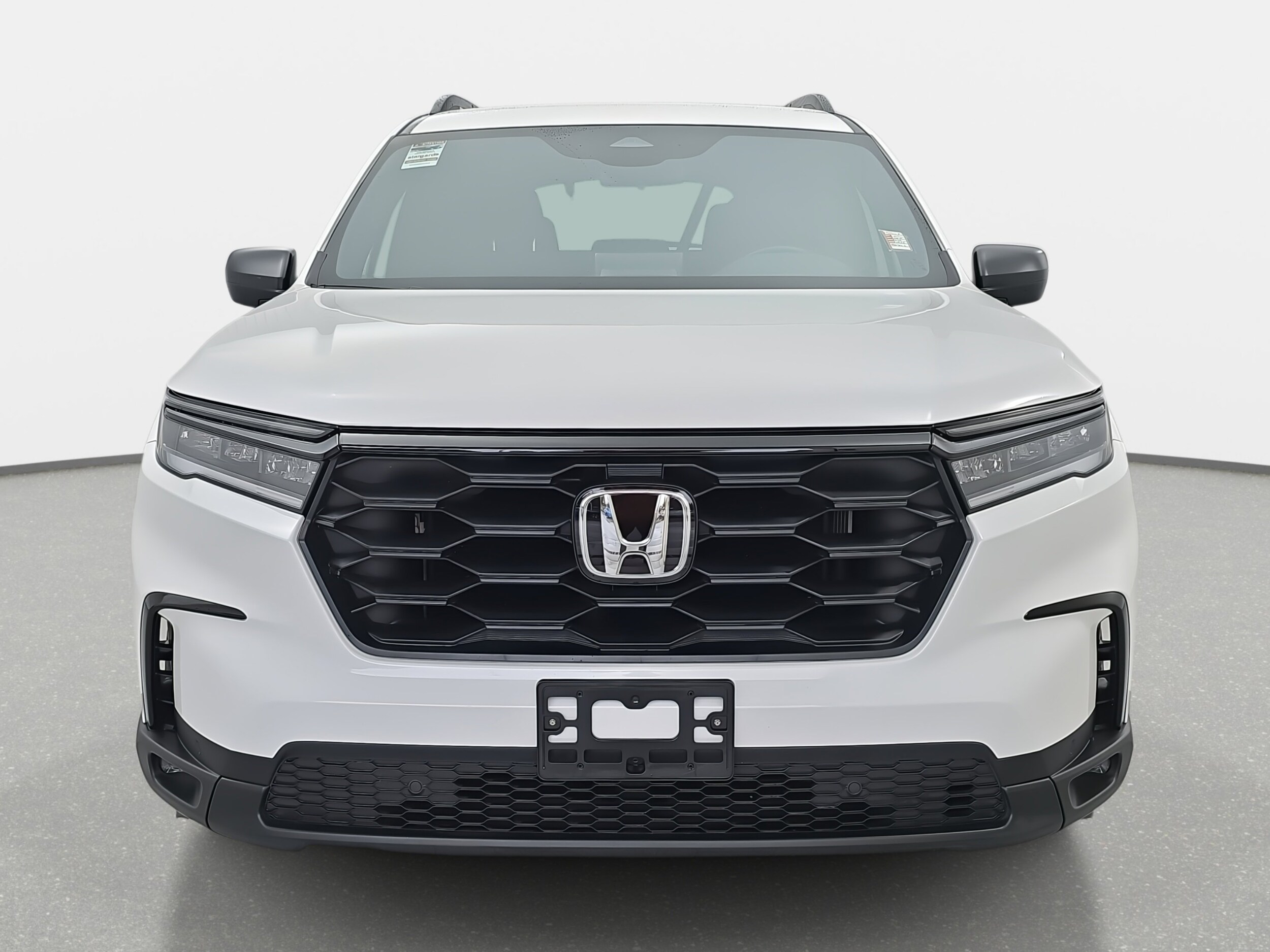2024 Honda Pilot Sport photo 2