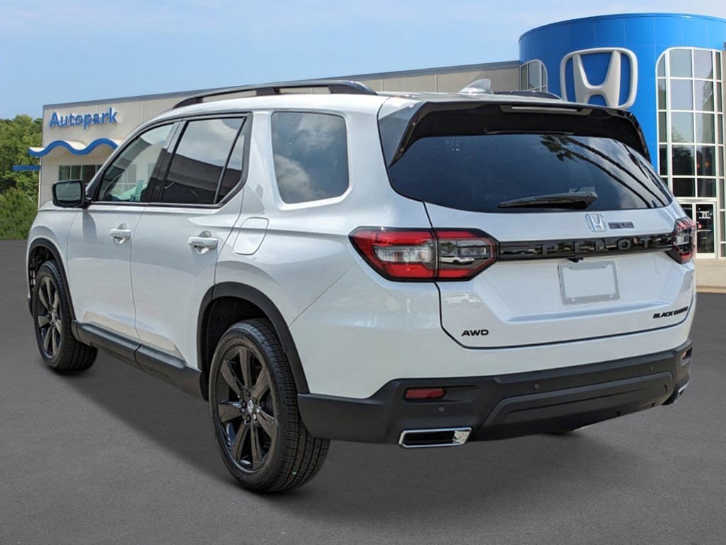 New 2025 Honda Pilot Black Edition SUV