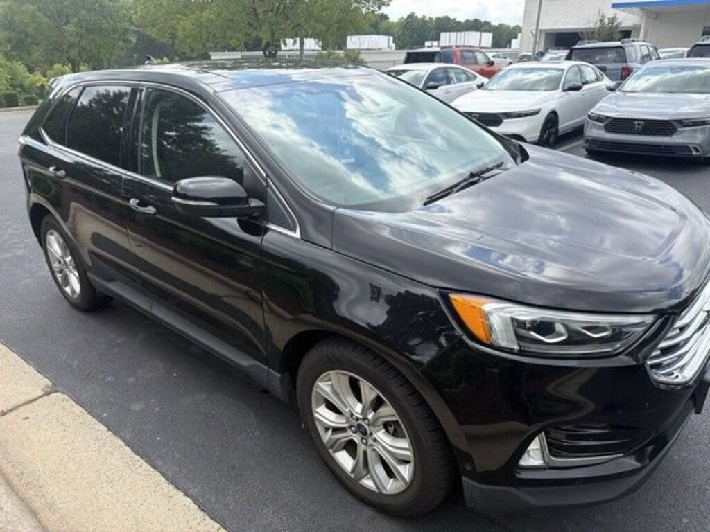 Used 2020 Ford Edge Titanium SUV