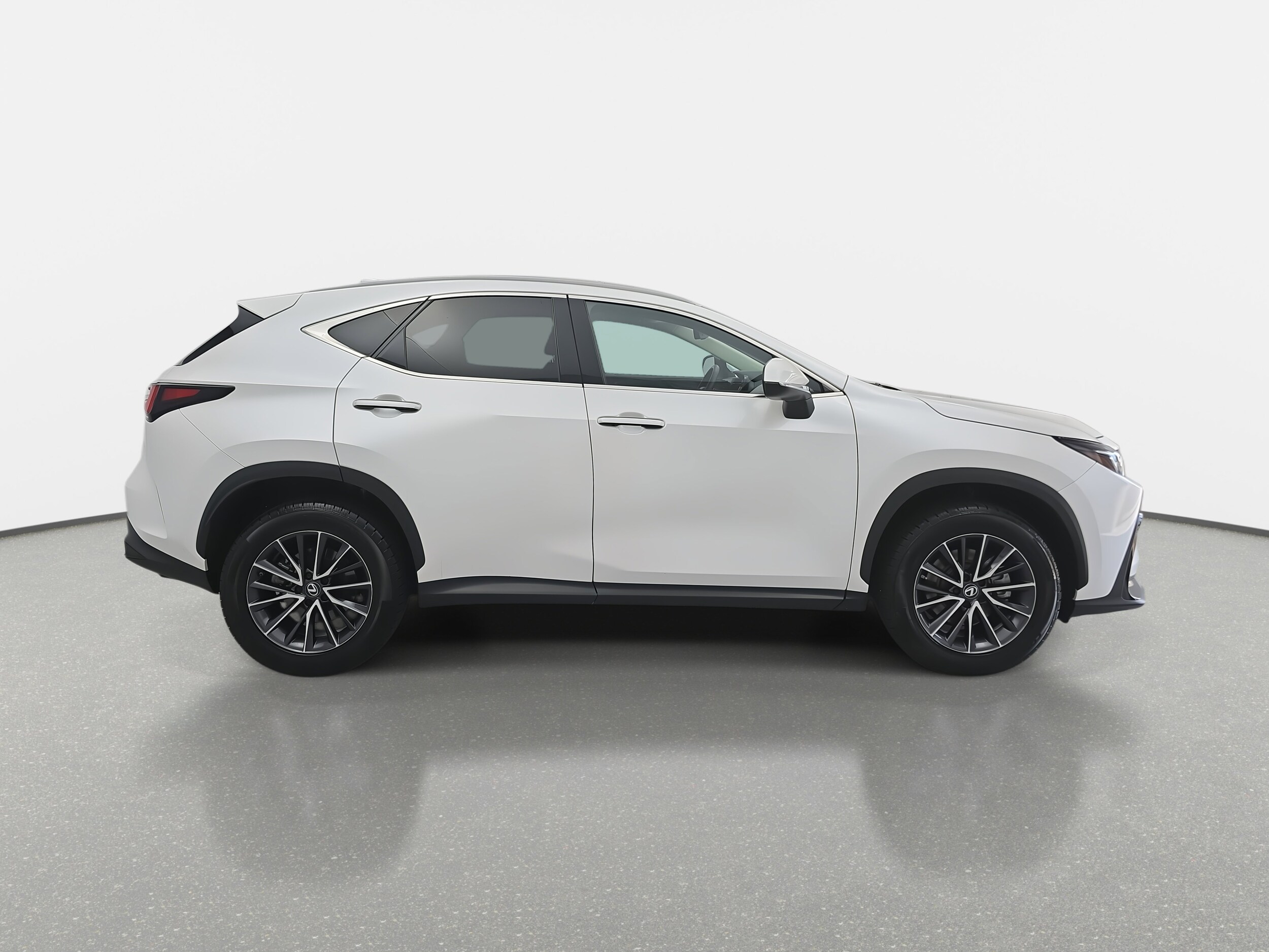 2022 Lexus NX 350 Premium AWD photo 4