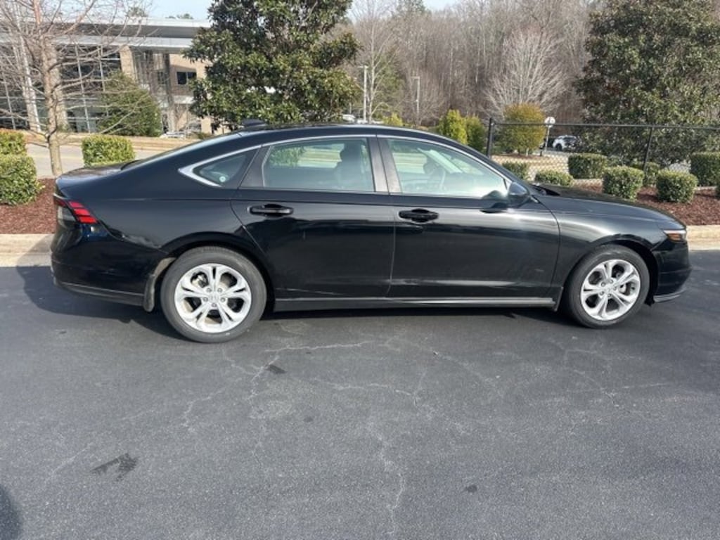 Used 2024 Honda Accord LX Sedan