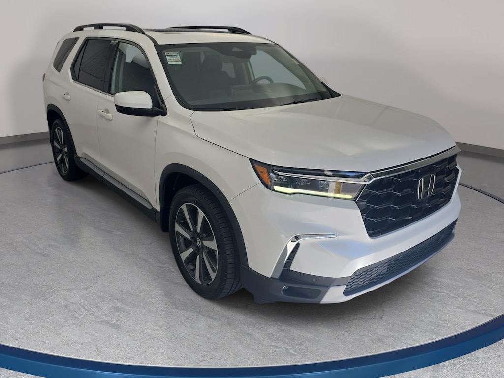 Certified 2024 Honda Pilot Touring SUV