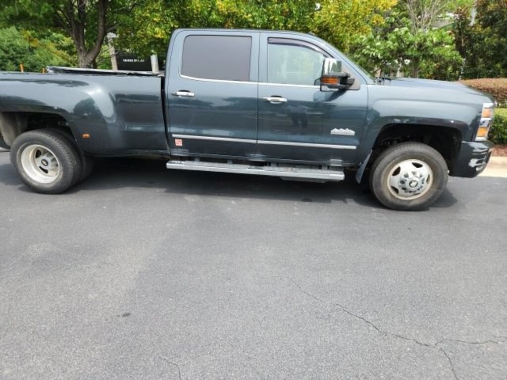Used 2019 Chevrolet Silverado 3500HD High Country Truck Crew Cab