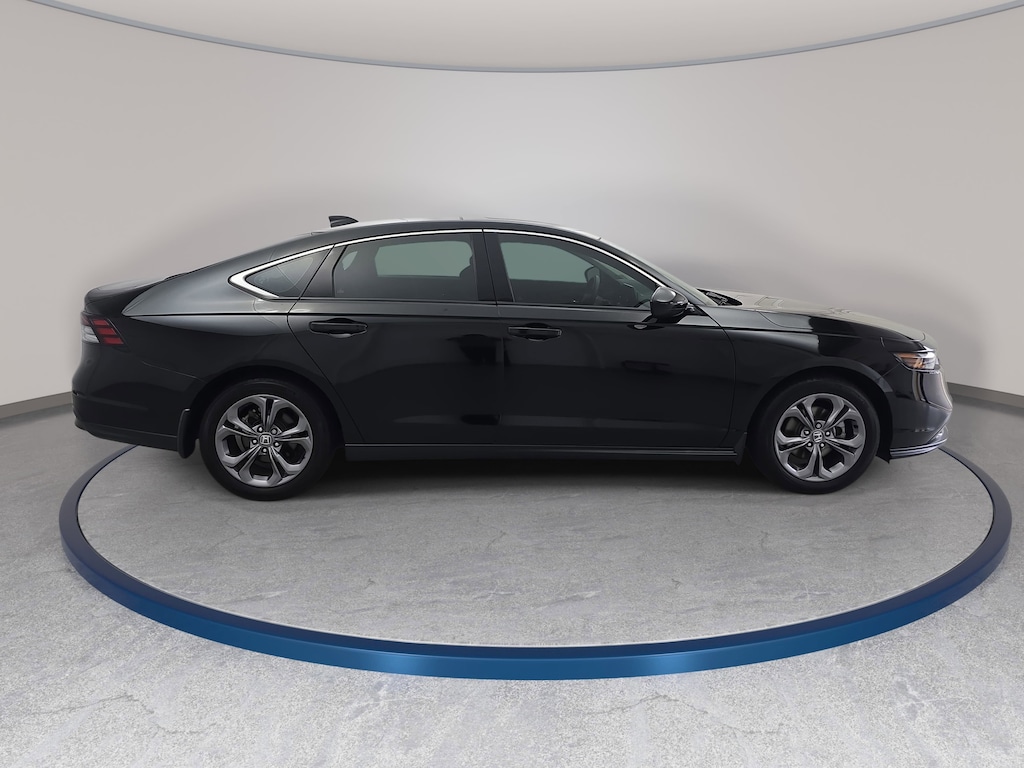 Used 2024 Honda Accord EX Sedan