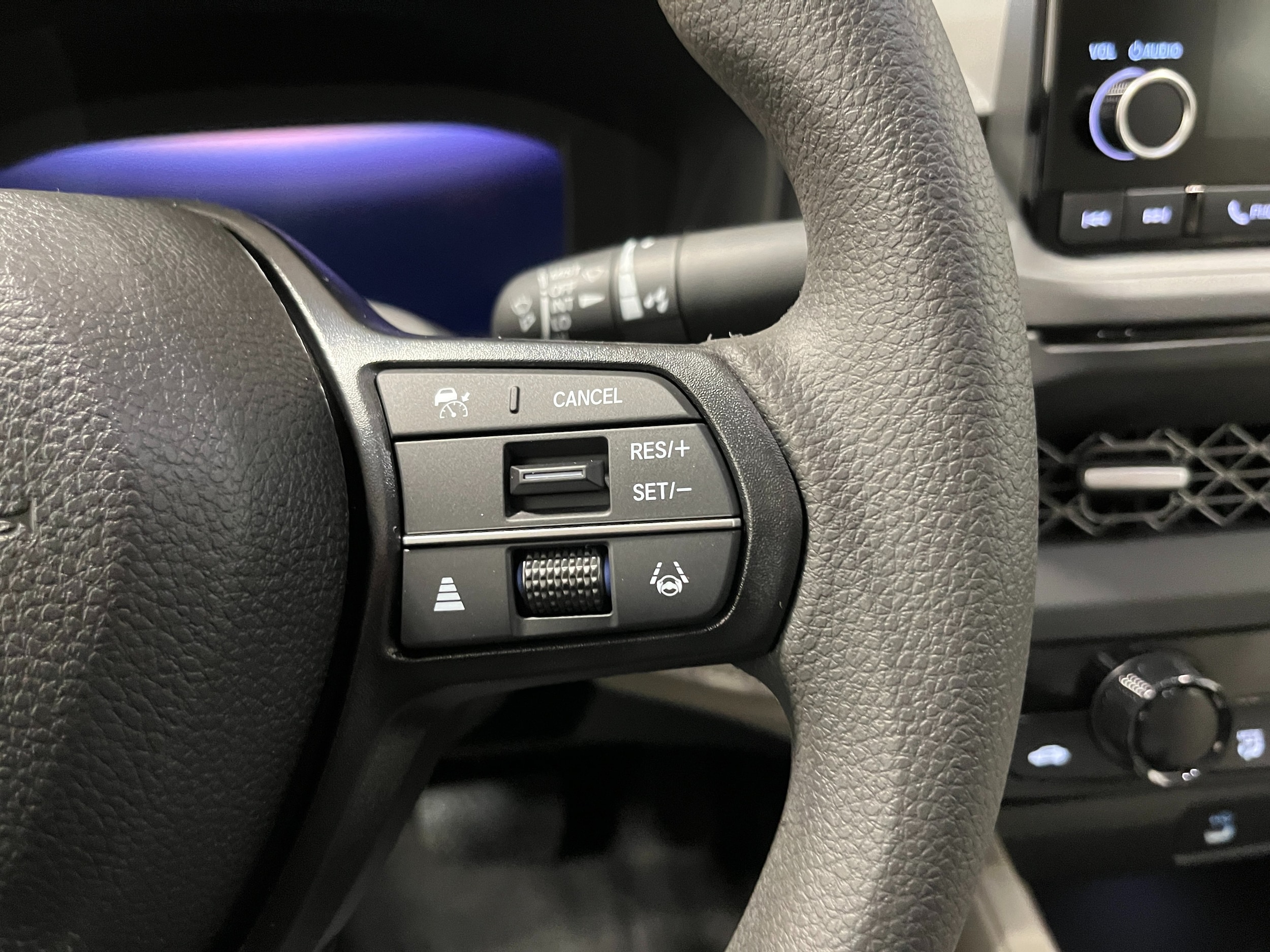 2025 Honda Accord SE - Photo 18