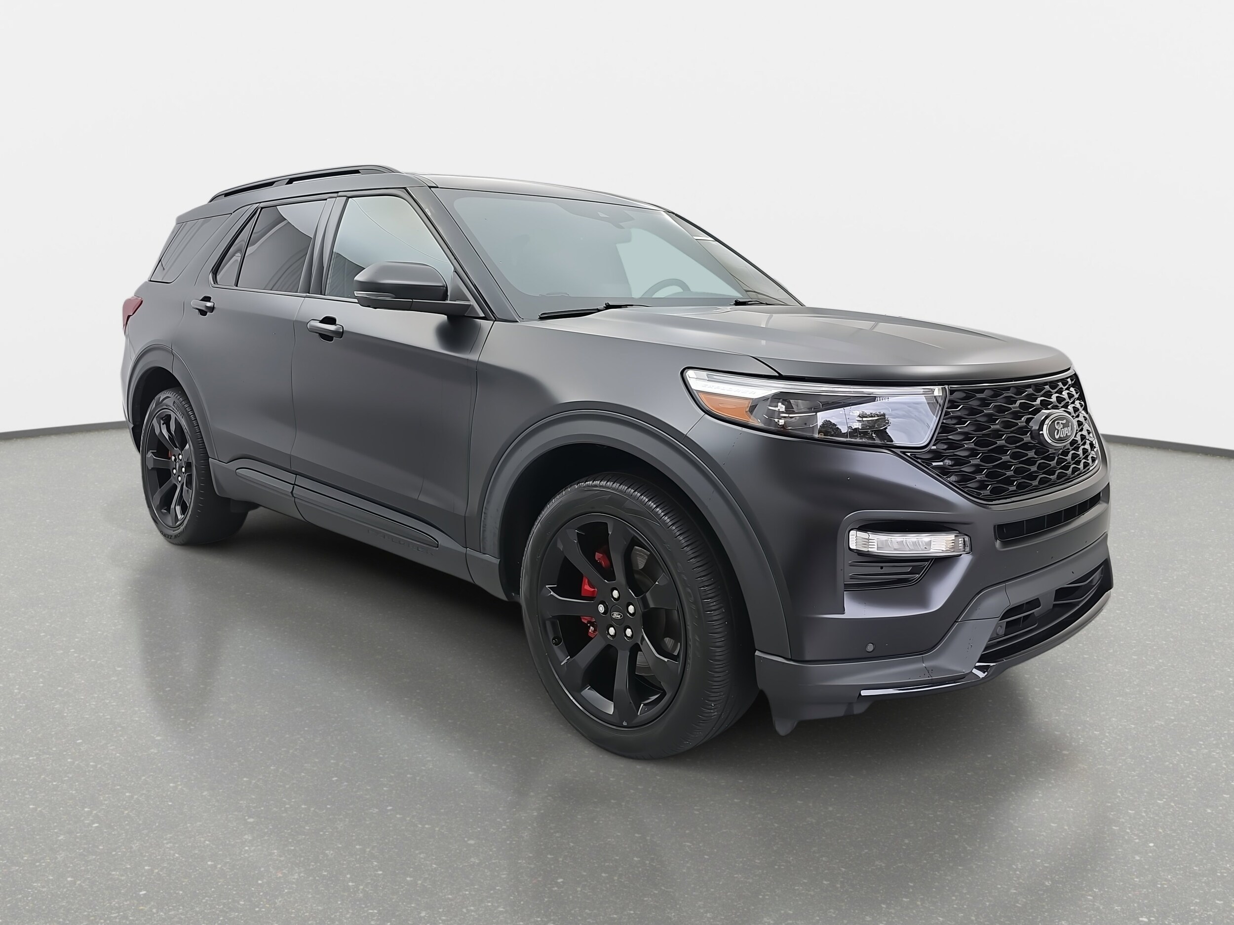 2023 Ford Explorer ST photo 3