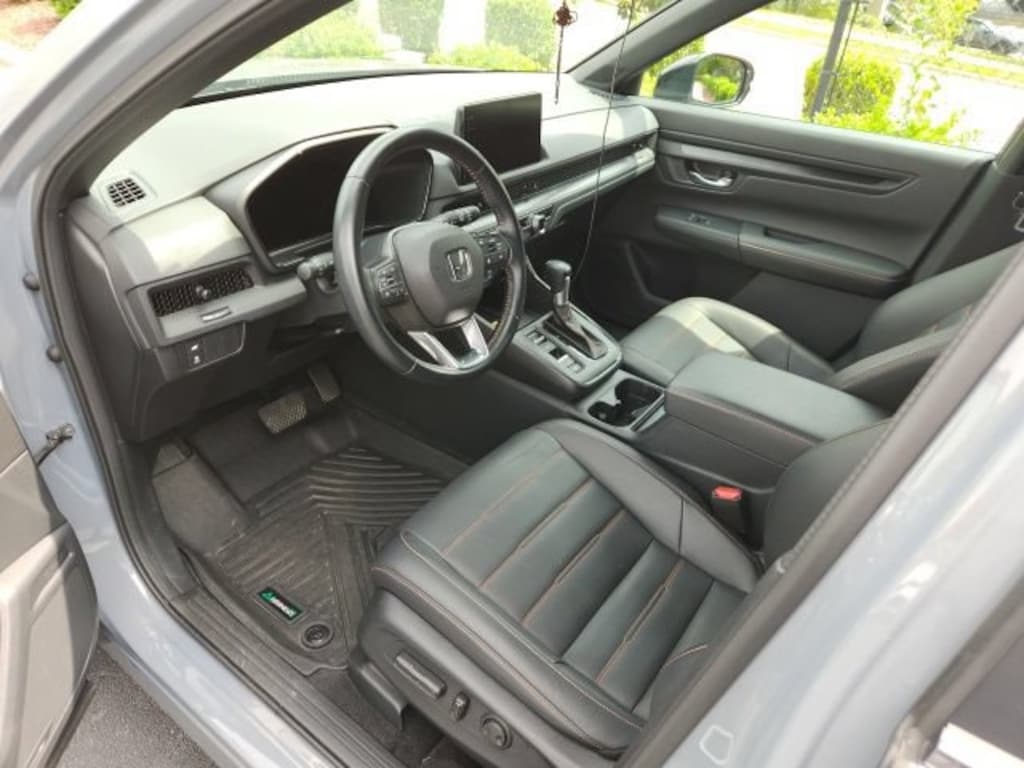 Used 2025 Honda CR-V Hybrid Sport-L SUV