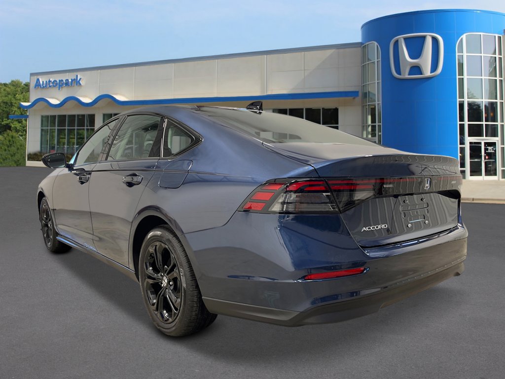2025 Honda Accord SE photo 3