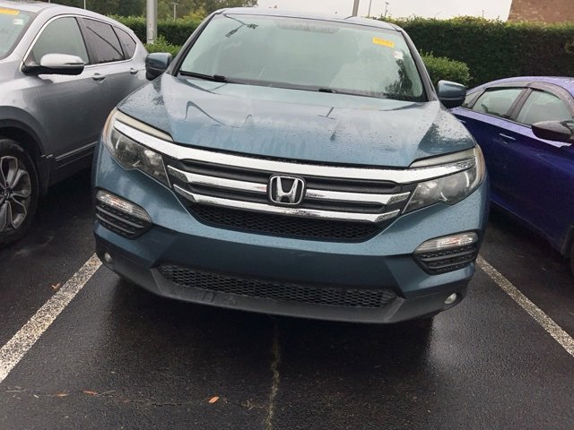 2016 Honda Pilot EX photo 2
