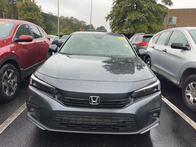 2024 Honda Civic Touring photo 2