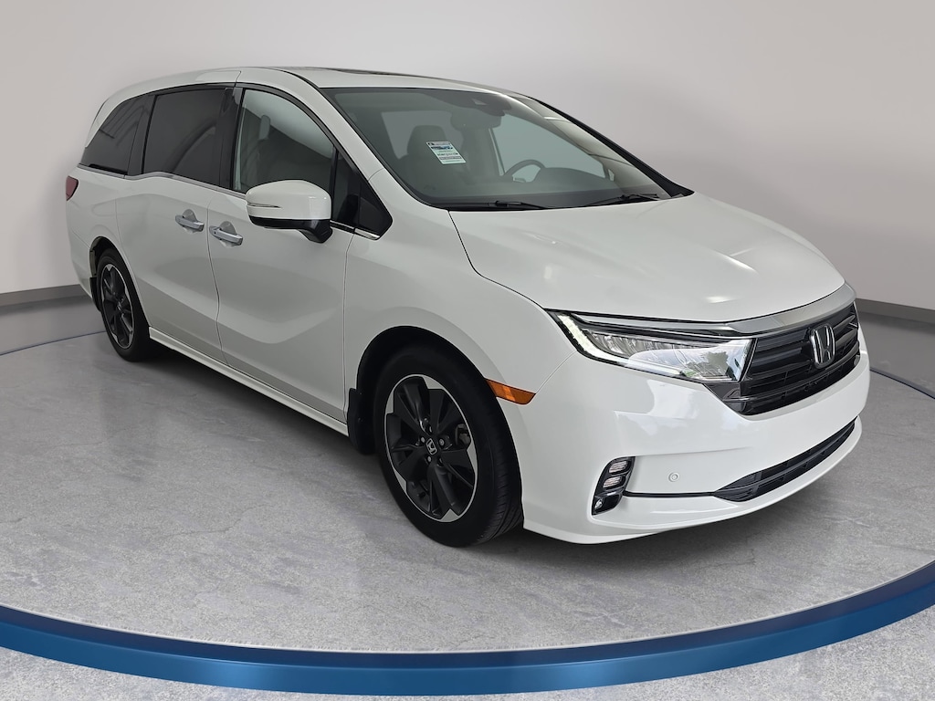 Used 2024 Honda Odyssey Elite Van