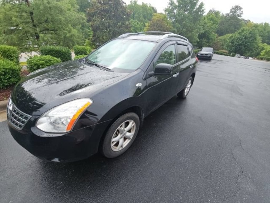 Used 2010 Nissan Rogue SL SUV
