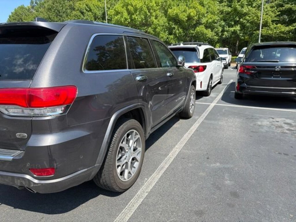 Used 2020 Jeep Grand Cherokee Overland SUV