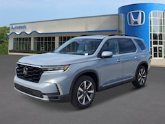 2025 Honda Pilot Touring SUV