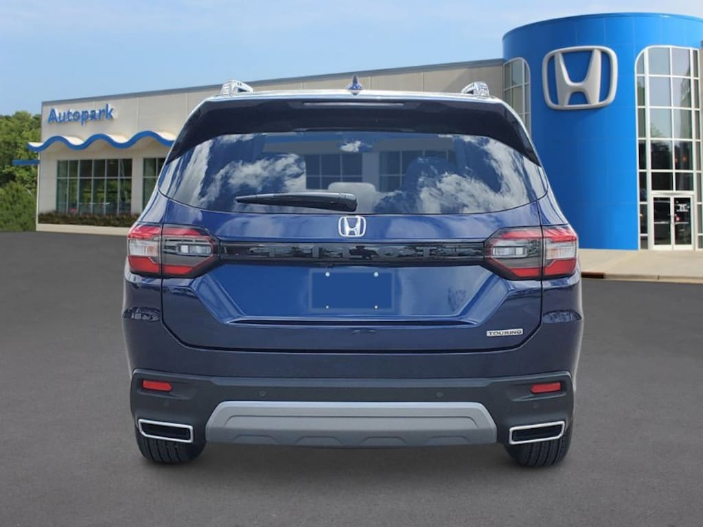 New 2025 Honda Pilot Touring SUV
