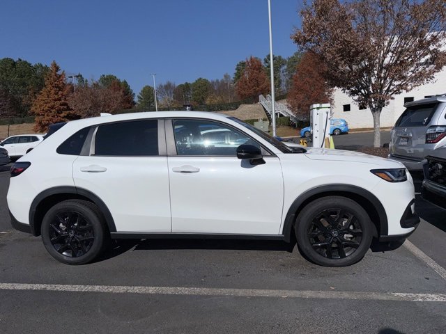 2024 Honda HR-V Sport photo 2