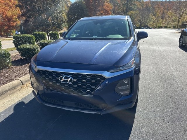 2020 Hyundai Santa Fe SE photo 2