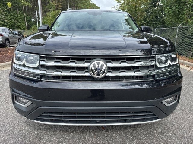 2018 Volkswagen Atlas V6 SEL Premium photo 2