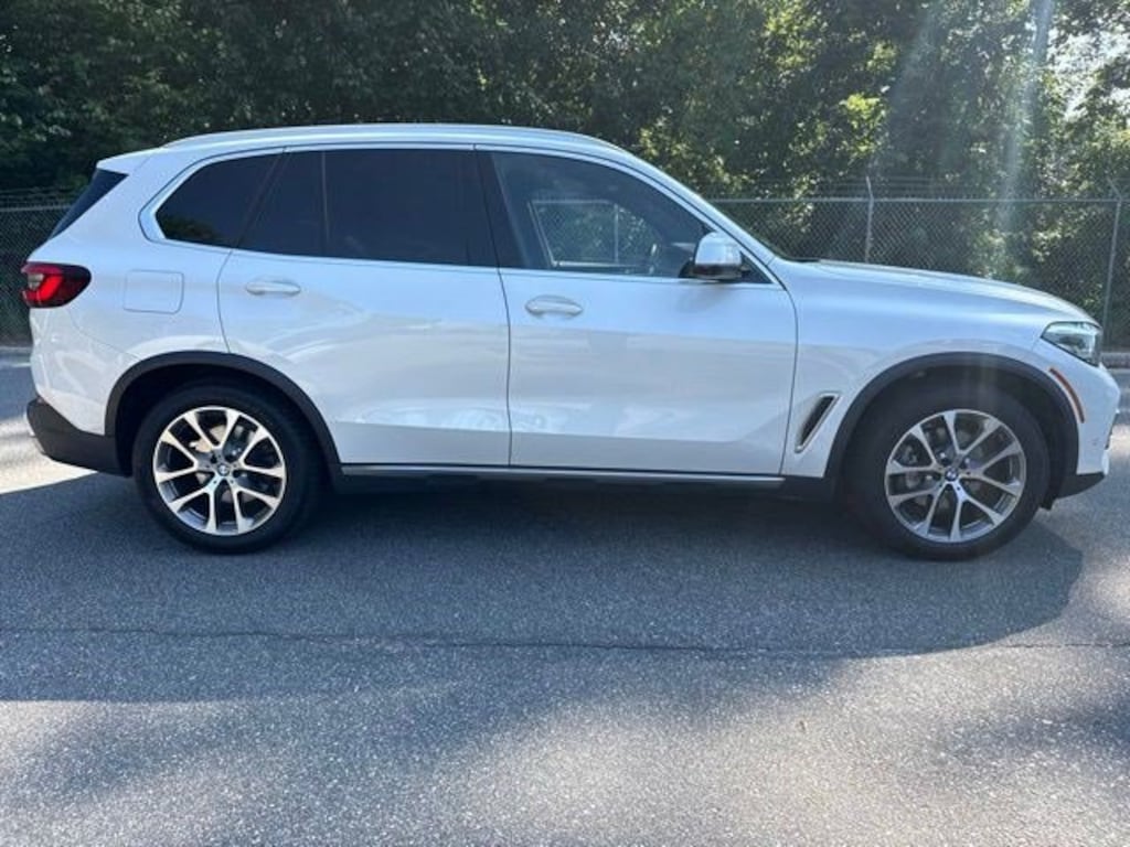 Used 2023 BMW X5 xDrive40i SUV