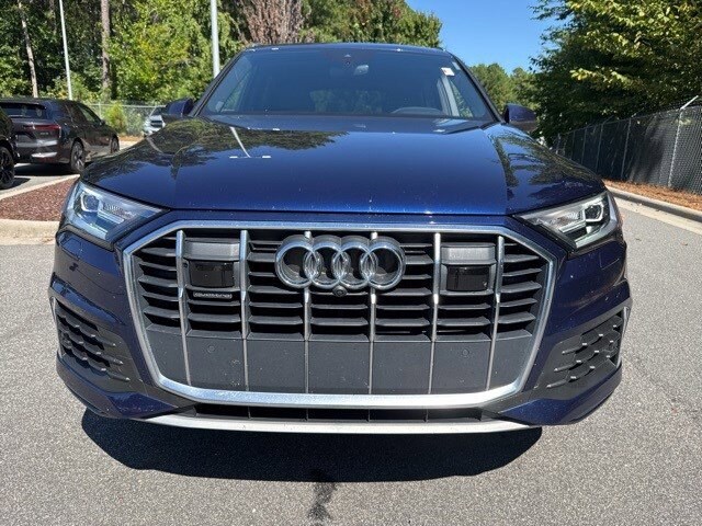 2021 Audi Q7 45 Premium Plus photo 2