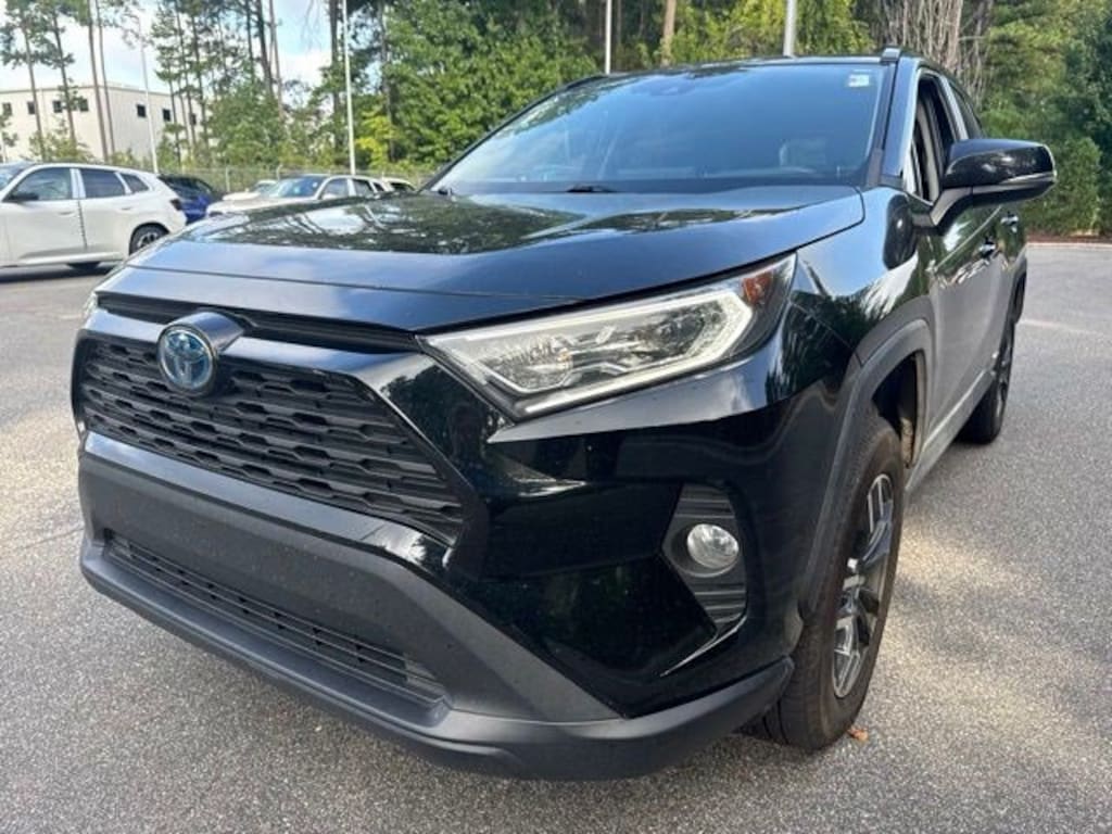 Used 2019 Toyota RAV4 Hybrid XLE SUV