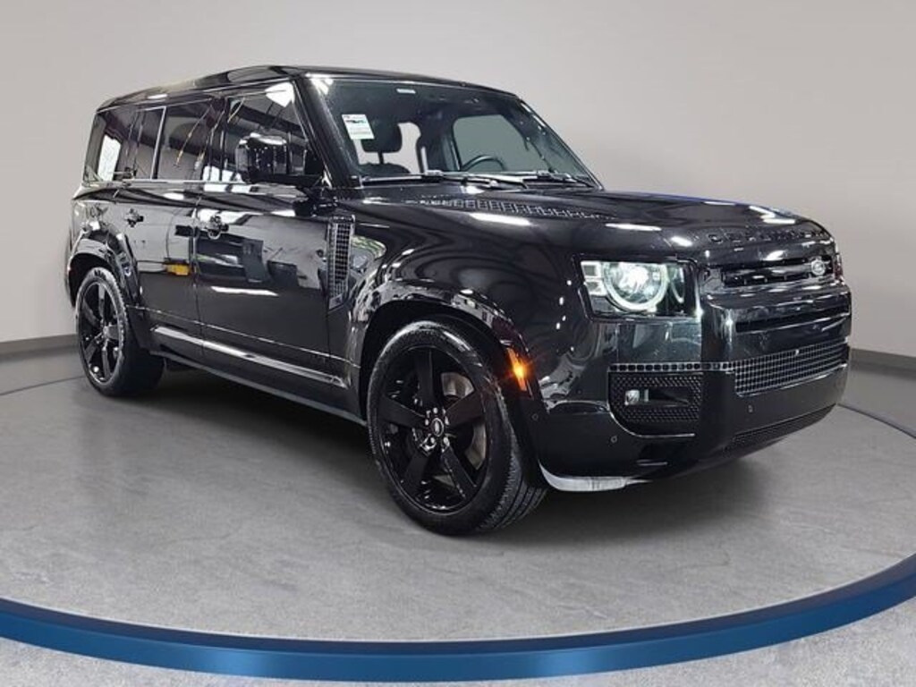 Used 2025 Land Rover Defender 110 V8 SUV