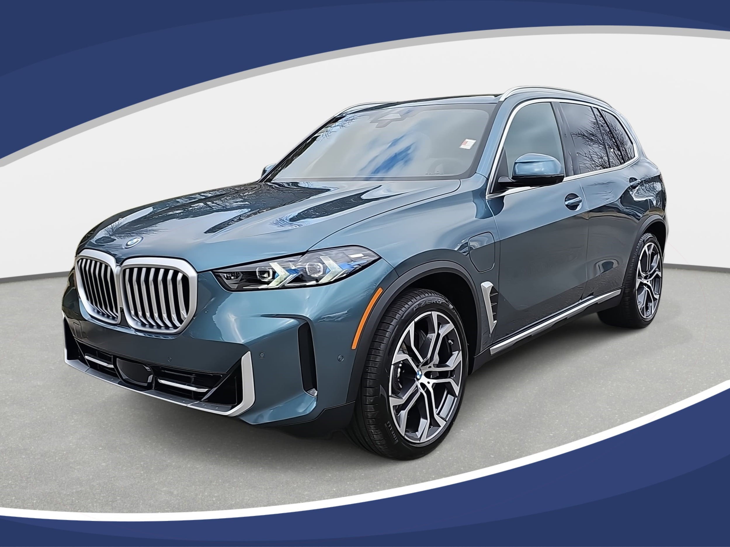 2026 BMW X5 50e's photo