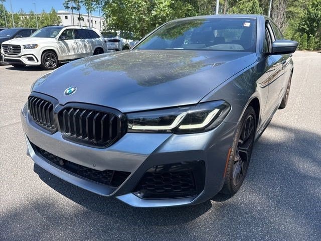 2022 BMW 5 Series 540i xDrive Sedan's photo
