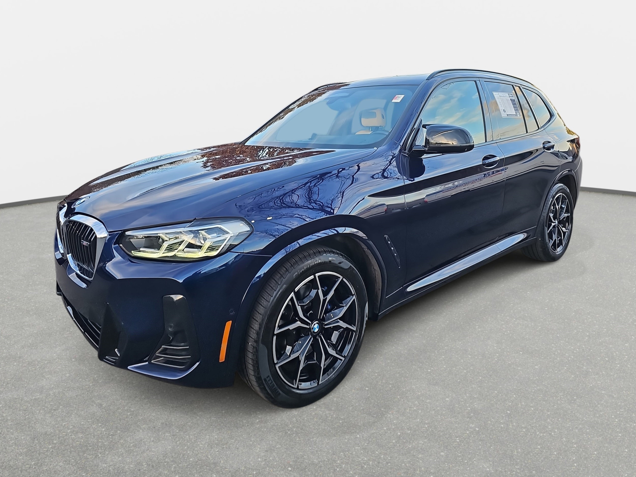 2022 BMW X3 40i's photo