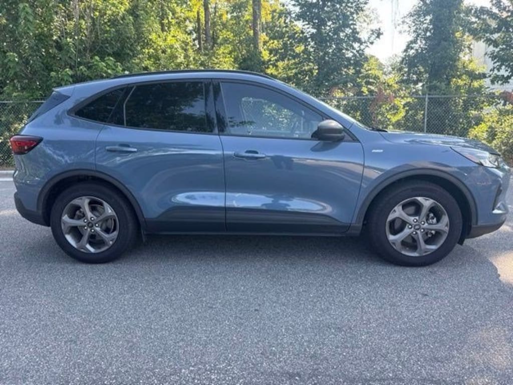 Used 2025 Ford Escape ST-Line SUV
