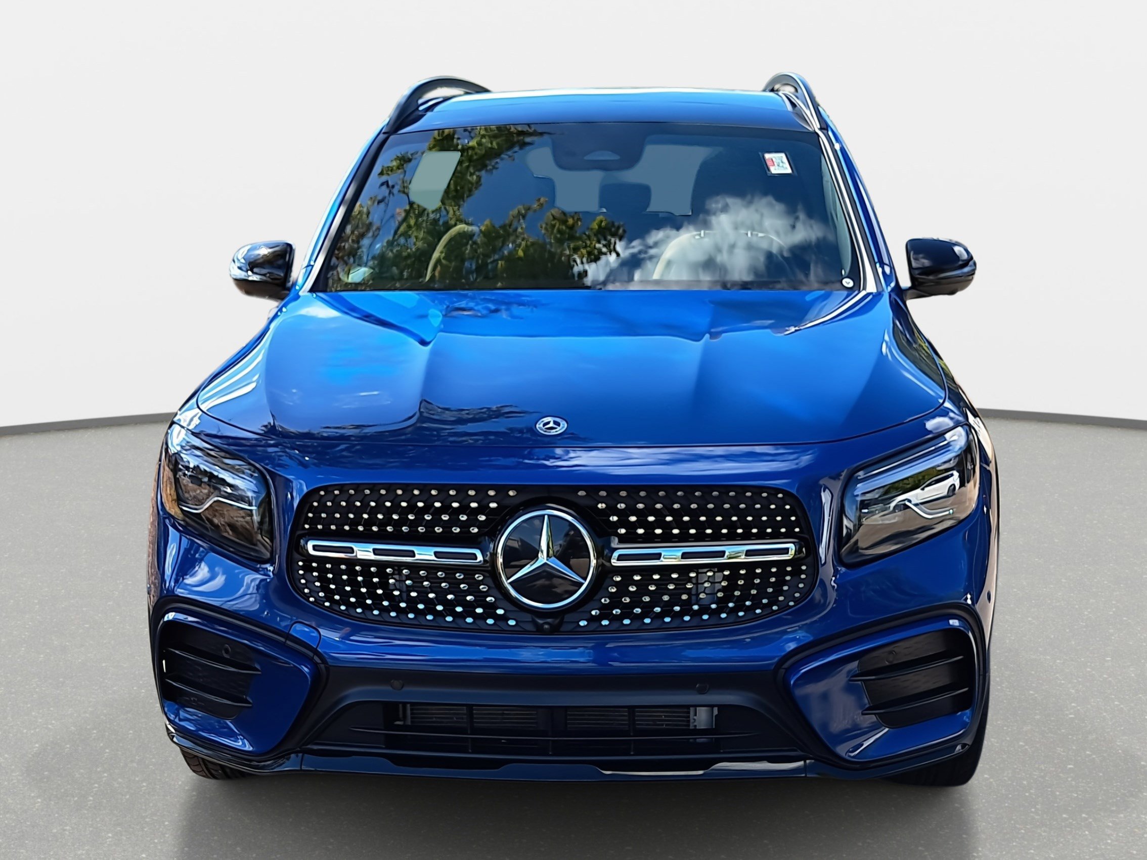 2025 Mercedes Benz GLB 250 4MATIC photo 2