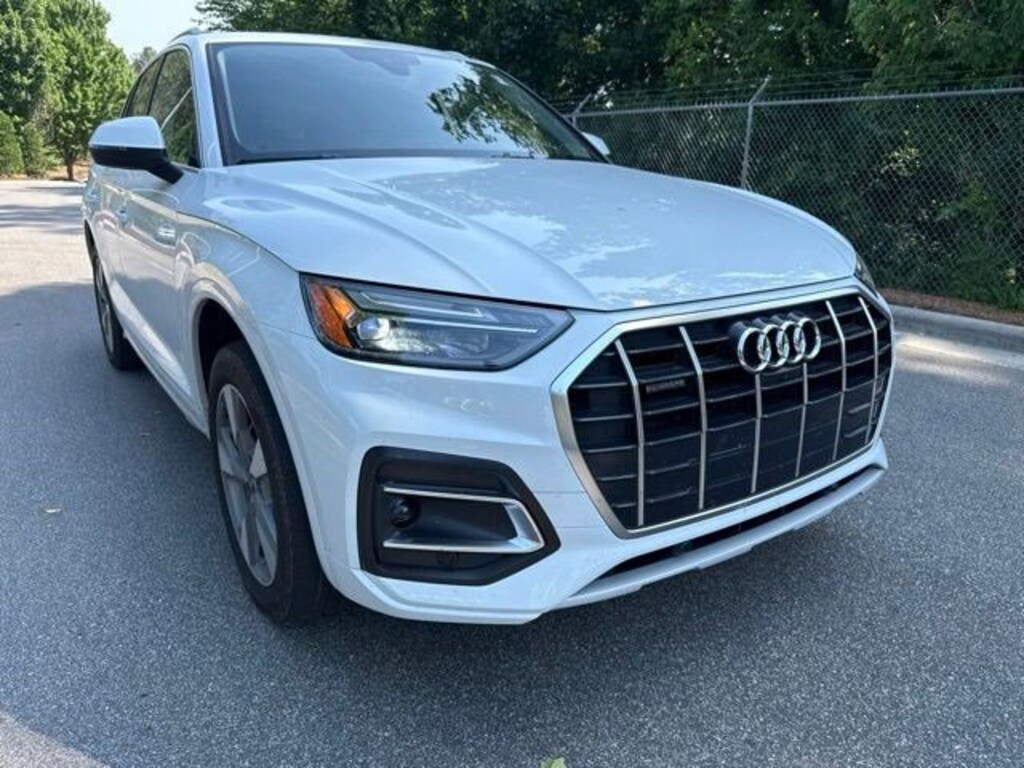 Used 2024 Audi Q5 40 Premium SUV