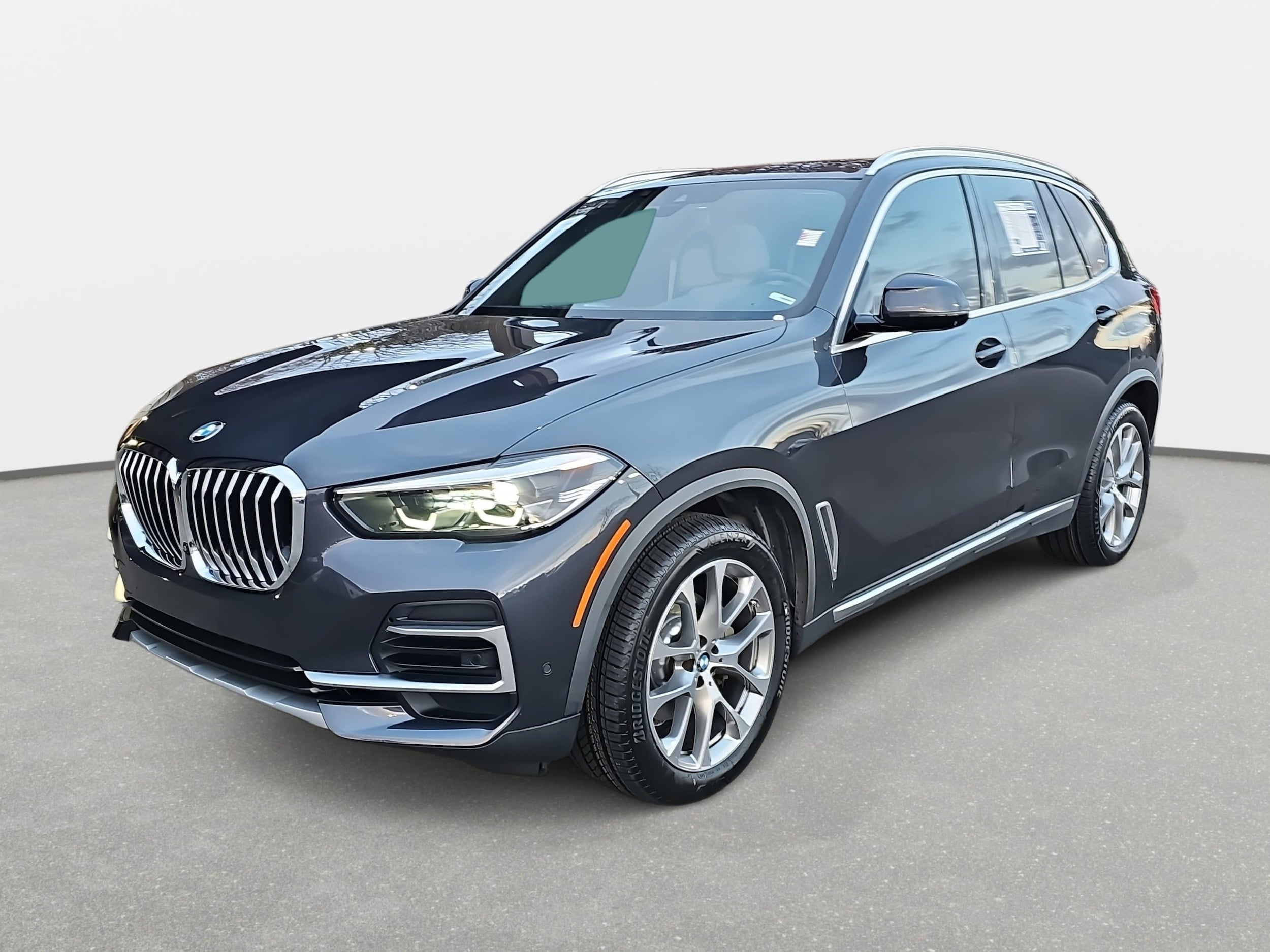 2022 BMW X5 40i's photo