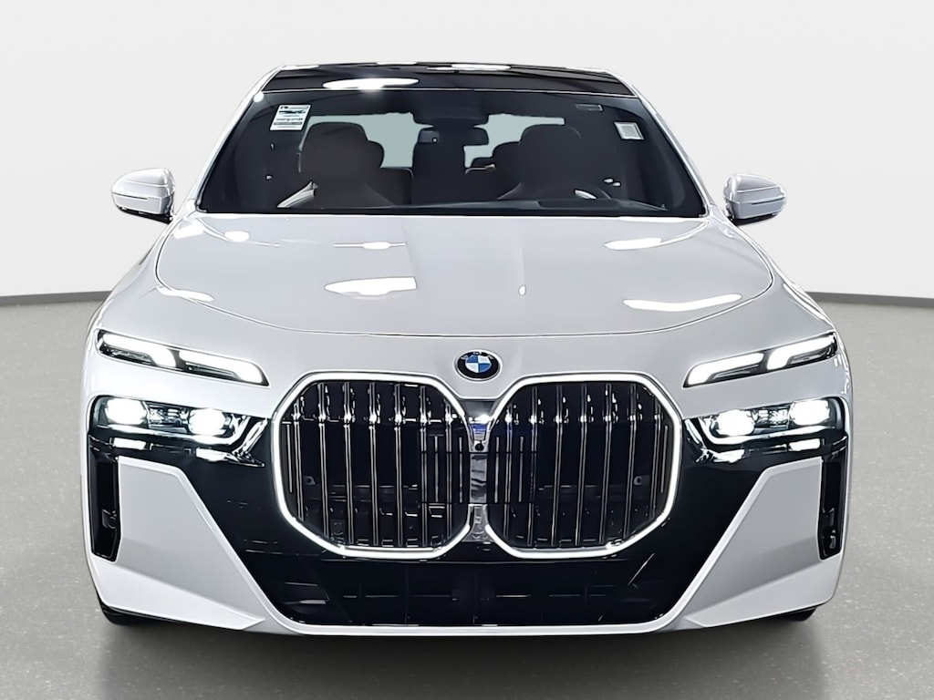New 2025 BMW 760i xDrive Sedan