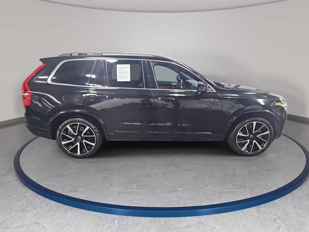 Used 2019 Volvo XC90 T6 Momentum SUV