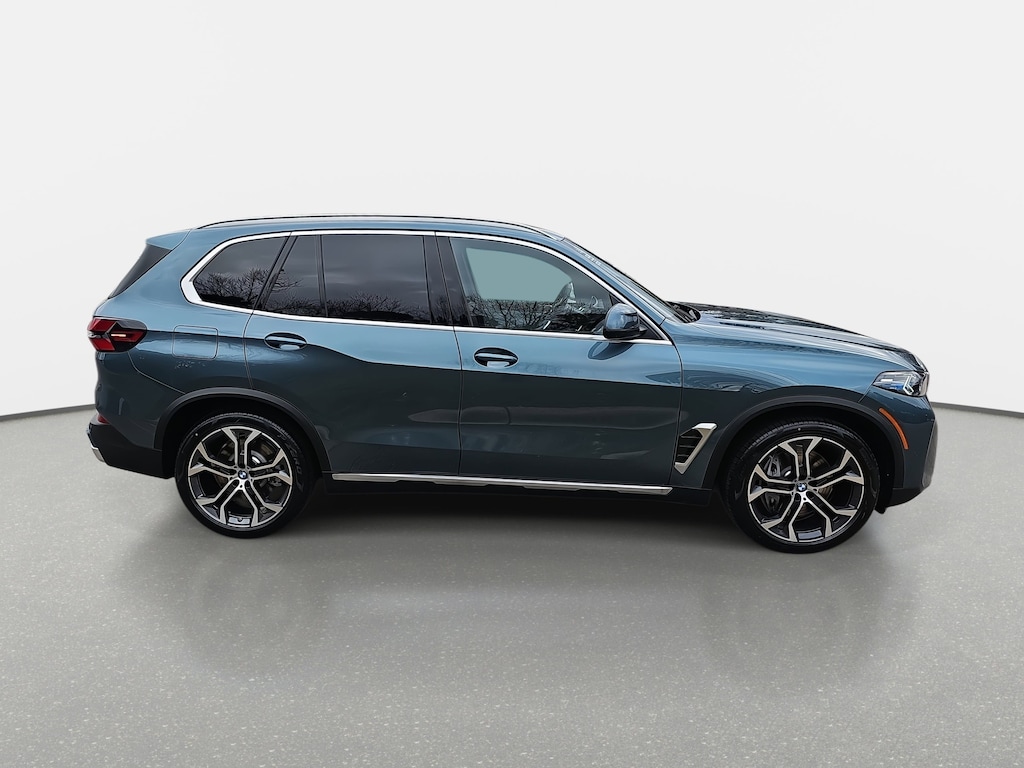 New 2026 BMW X5 PHEV xDrive50e SUV