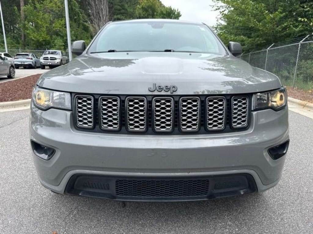 Used 2022 Jeep Grand Cherokee WK Laredo SUV