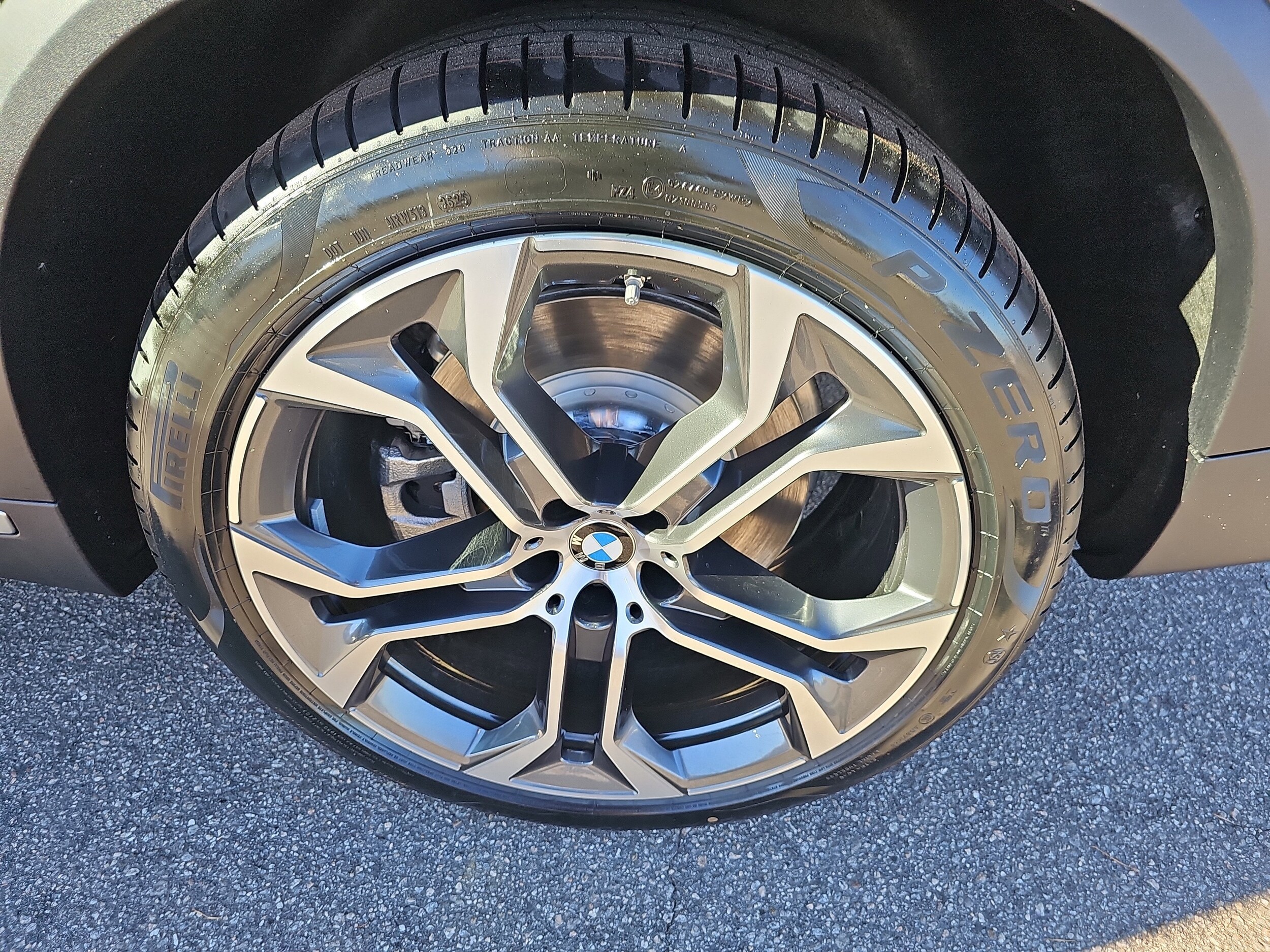 2026 BMW X5 50e - Photo 36