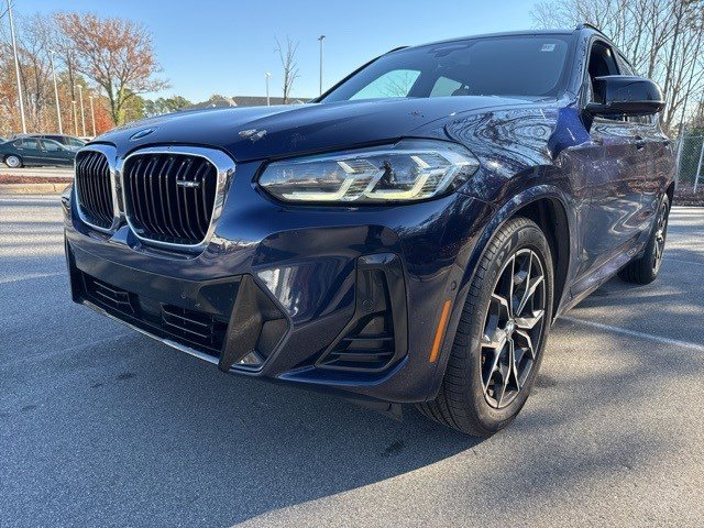 2022 BMW X3 40i's photo