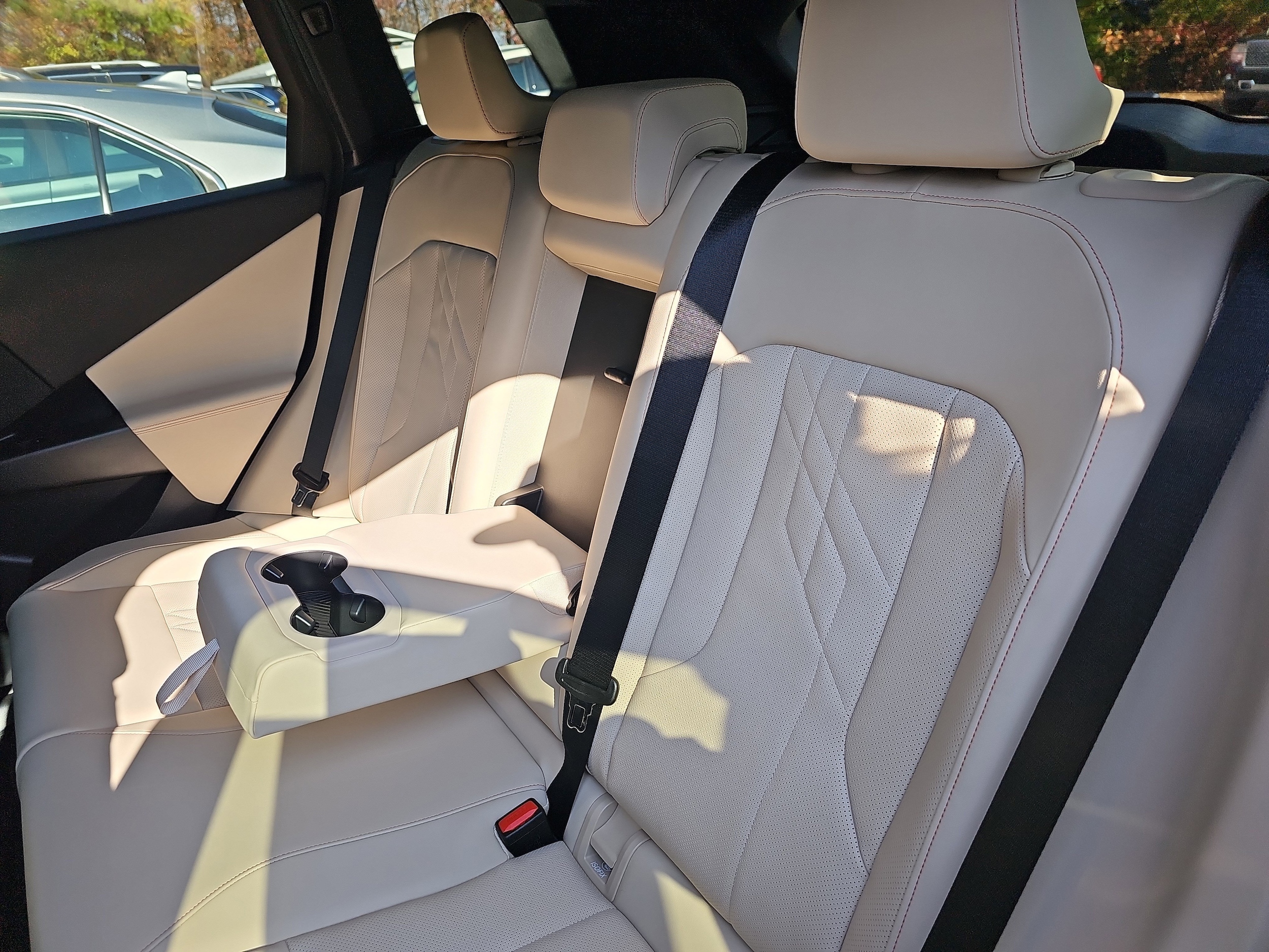 2026 BMW X3 30 - Photo 15