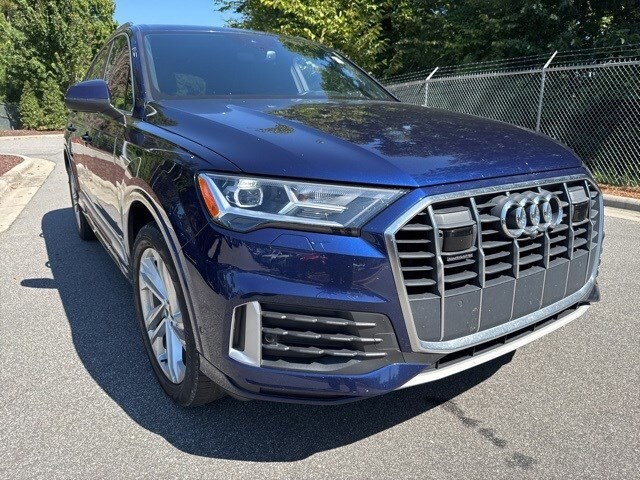 2021 Audi Q7 45 Premium Plus photo 3