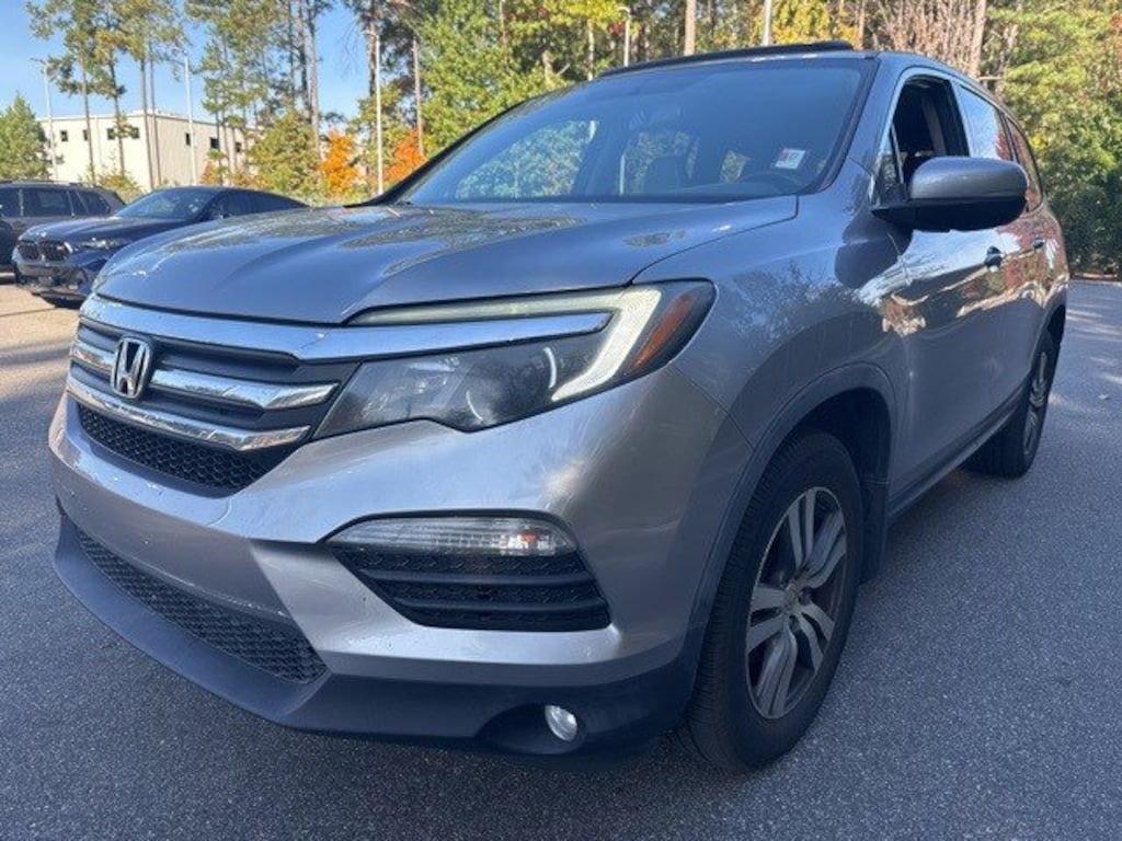 Used 2017 Honda Pilot EX-L AWD SUV