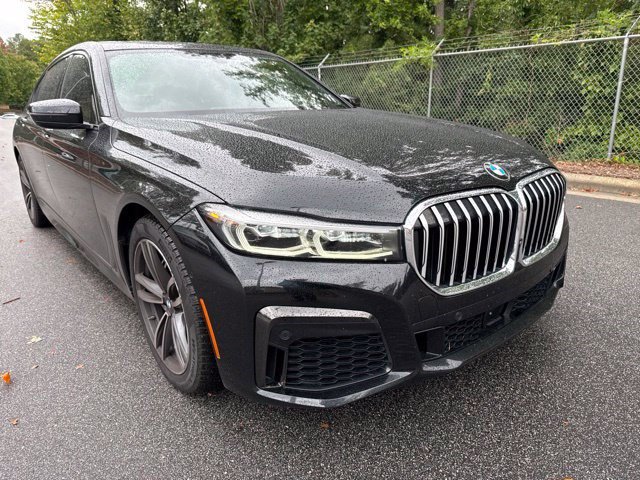 Used 2022 BMW 750i xDrive Sedan