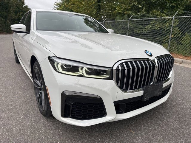 2022 Bmw 750i xDrive Sedan photo 3