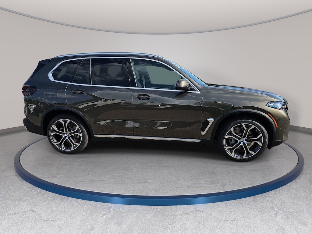 New 2026 BMW X5 xDrive40i SUV