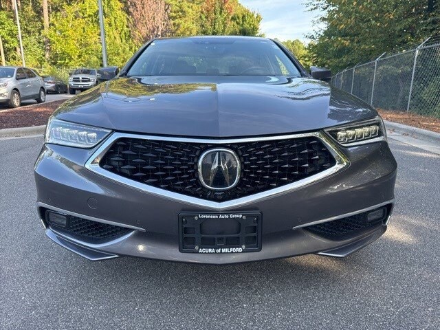 2018 Acura TLX 3.5L Advance photo 2