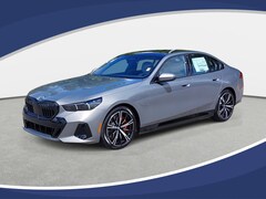 2026 BMW 550e xDrive Sedan